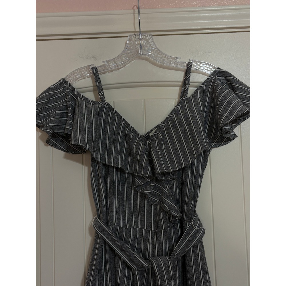 Umgee Grey Striped Off Shoulder Wide Leg Jumpsuit S Pocket Belted Ruffle Coastal - Picture 4 of 12